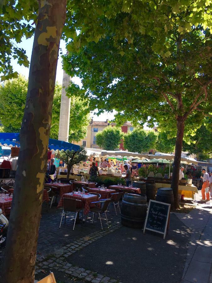 Appartement En Plein Centre Ville Apt Eksteriør bilde